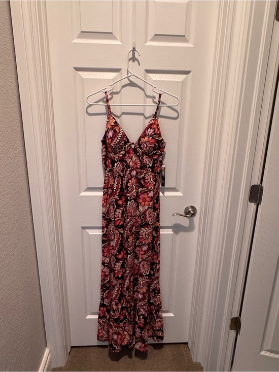 Fred Meyer Dresses & Skirts - Wish Pink Floral Spaghetti-Strap Maxi Dress on Black